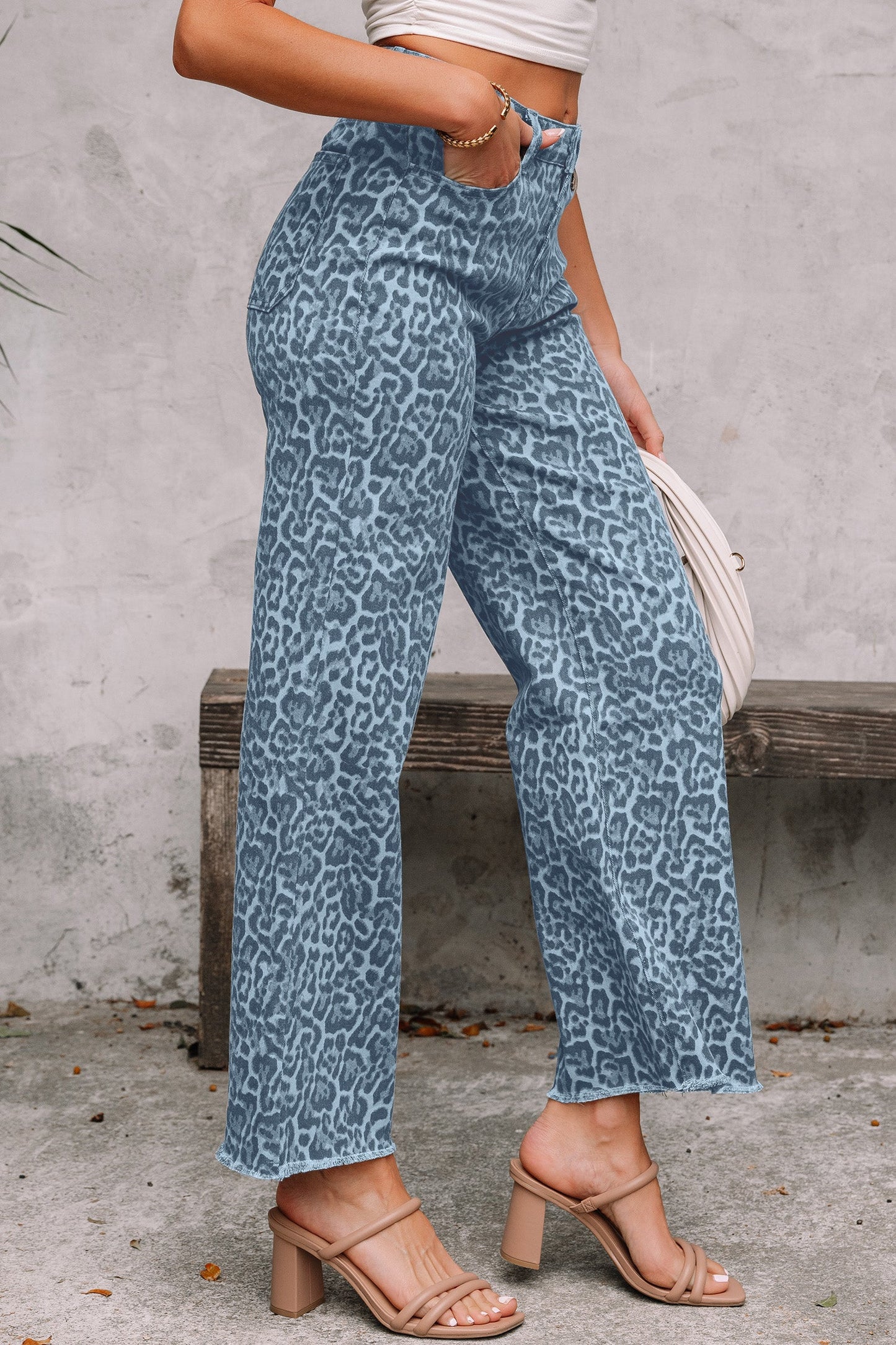 Gwendolyn Leg High Waist Jeans-2