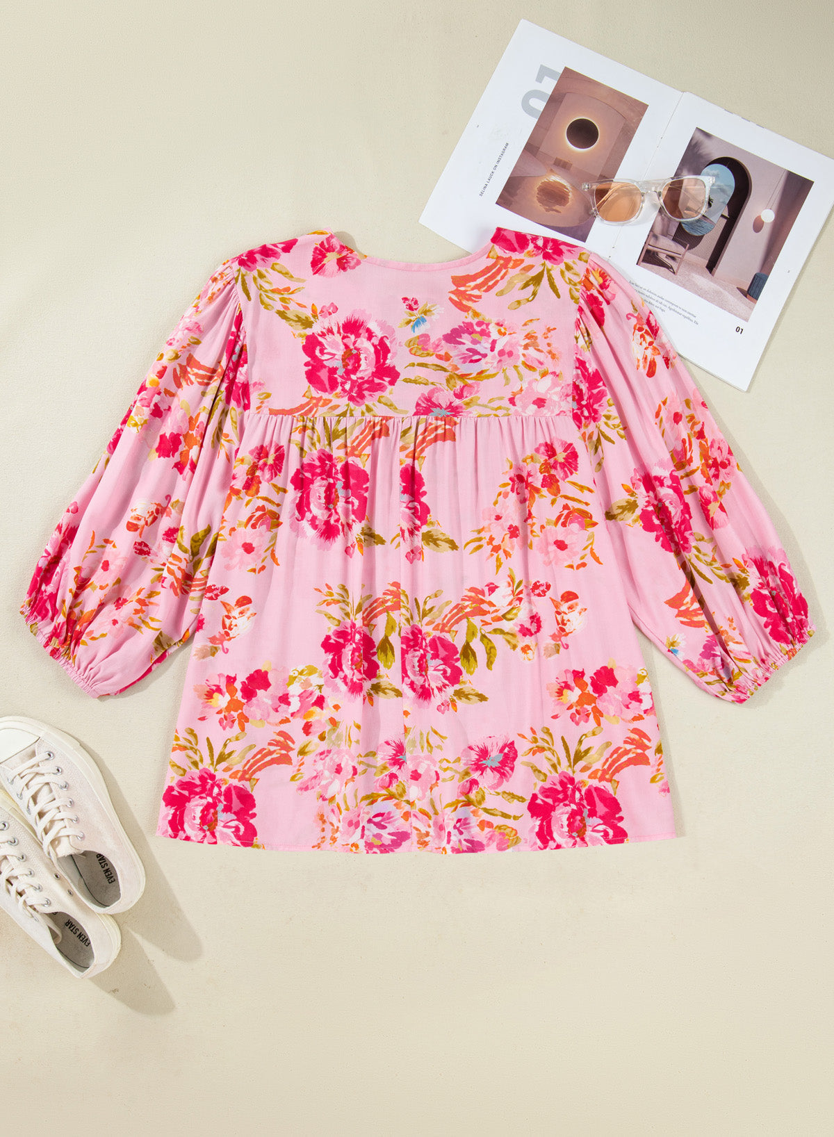 Plus Size Floral Tie V-Neck Puff Sleeve Top