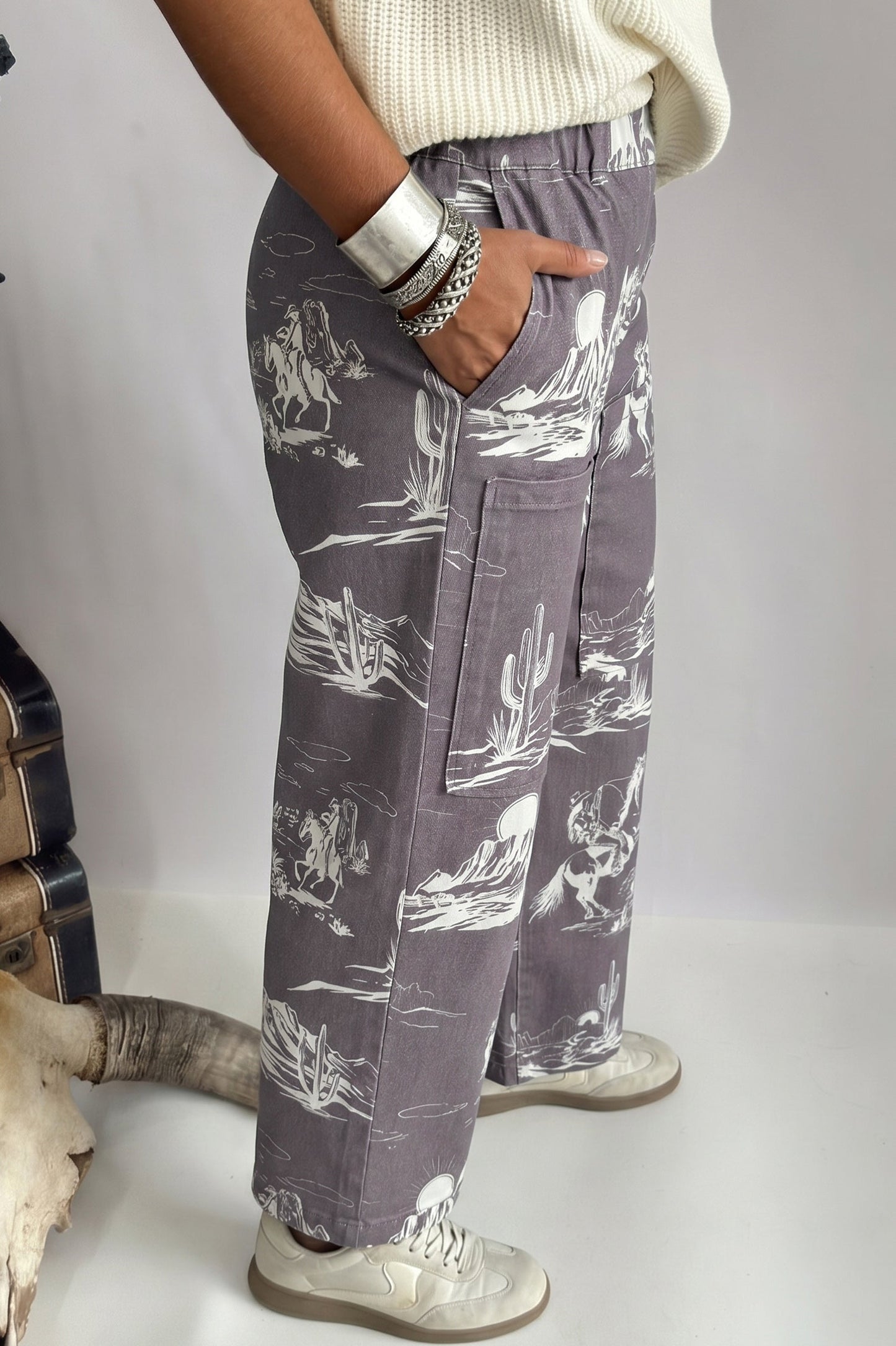 Western Elastic High Waist Straight Leg Jeans