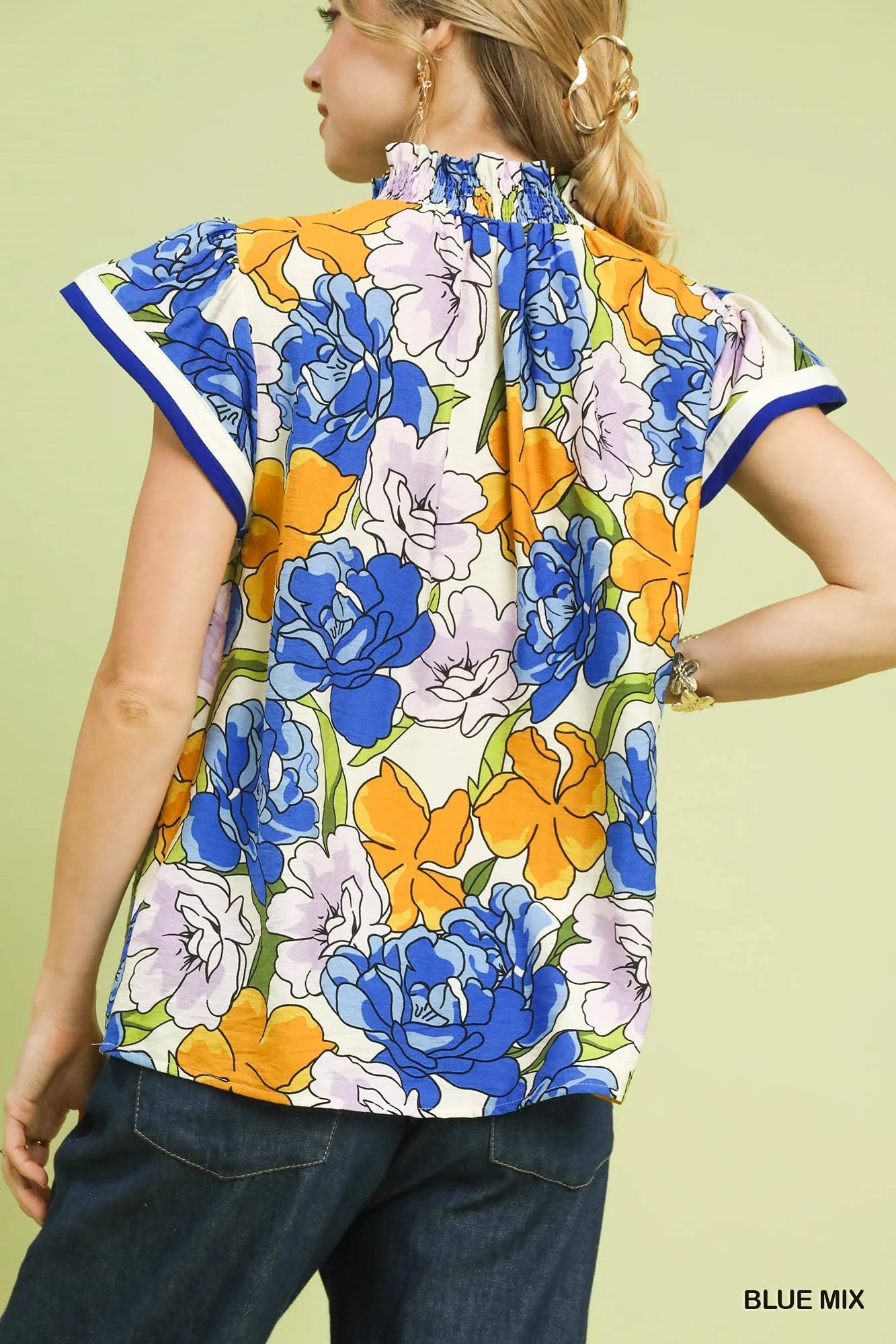 Umgee Floral Print Blouse with Contrast Trim in Blue Mix