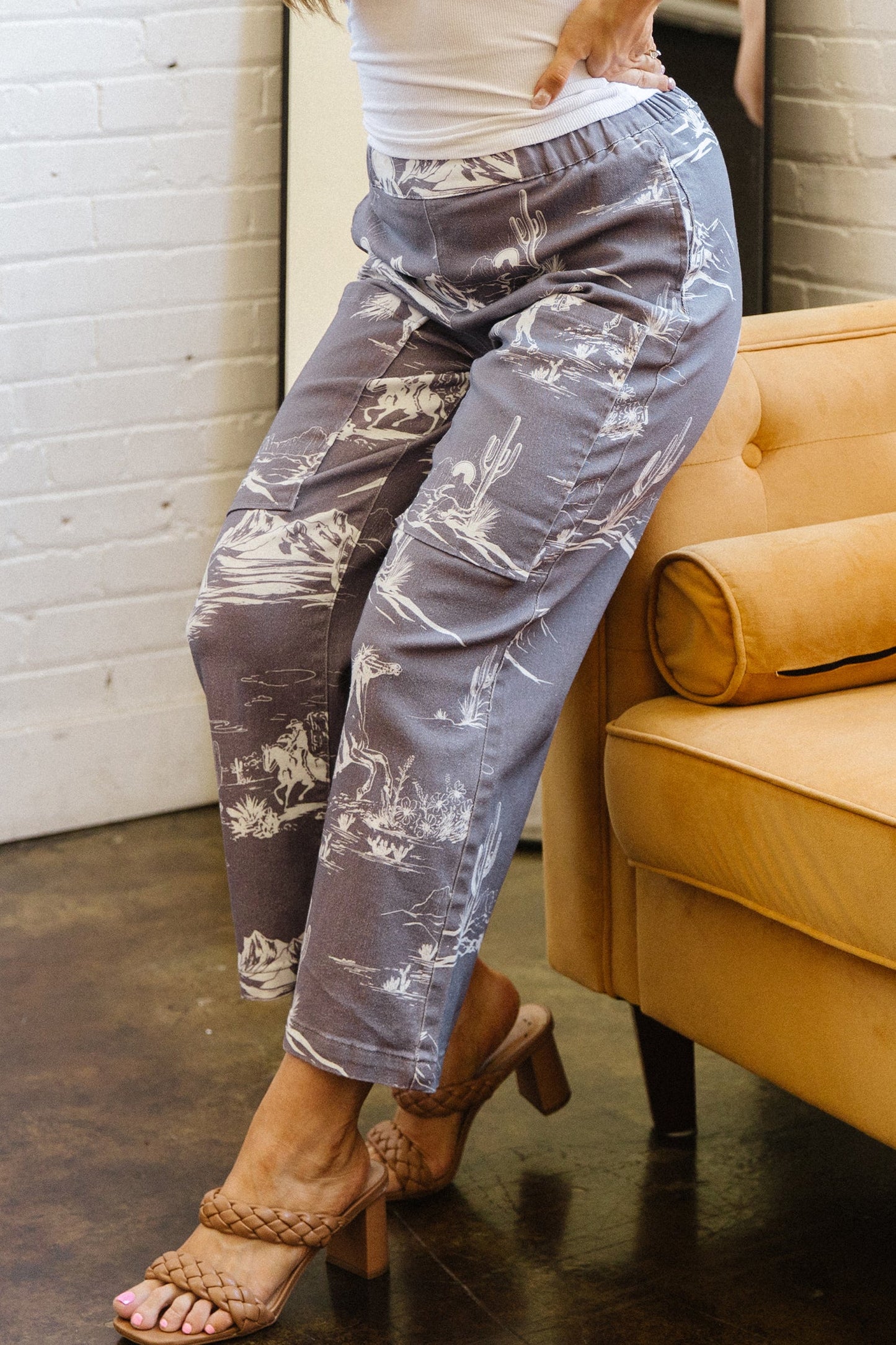 Western Elastic High Waist Straight Leg Jeans