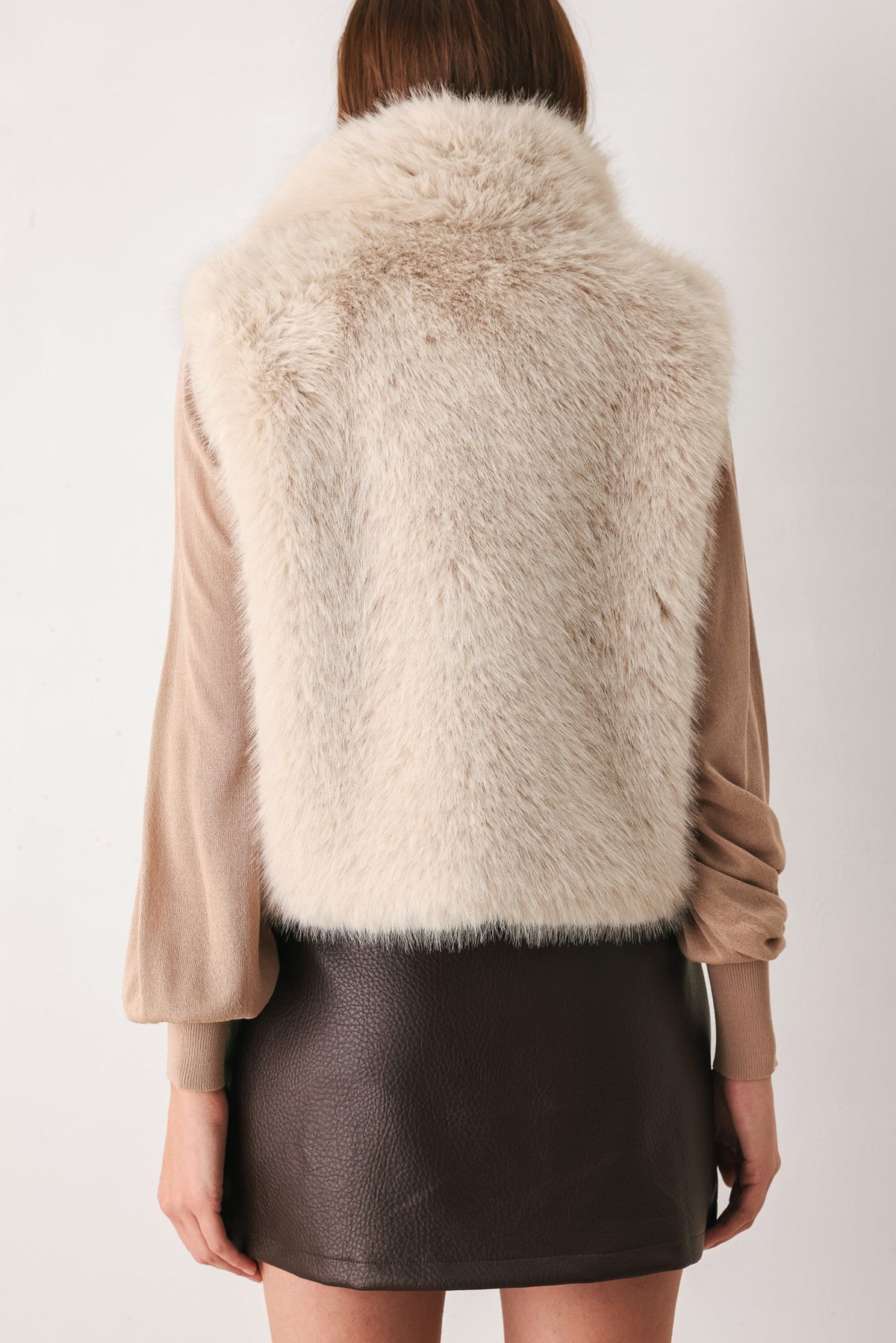 COCOA PLUSH CHOCOLATE BROWN FAUX FUR VEST