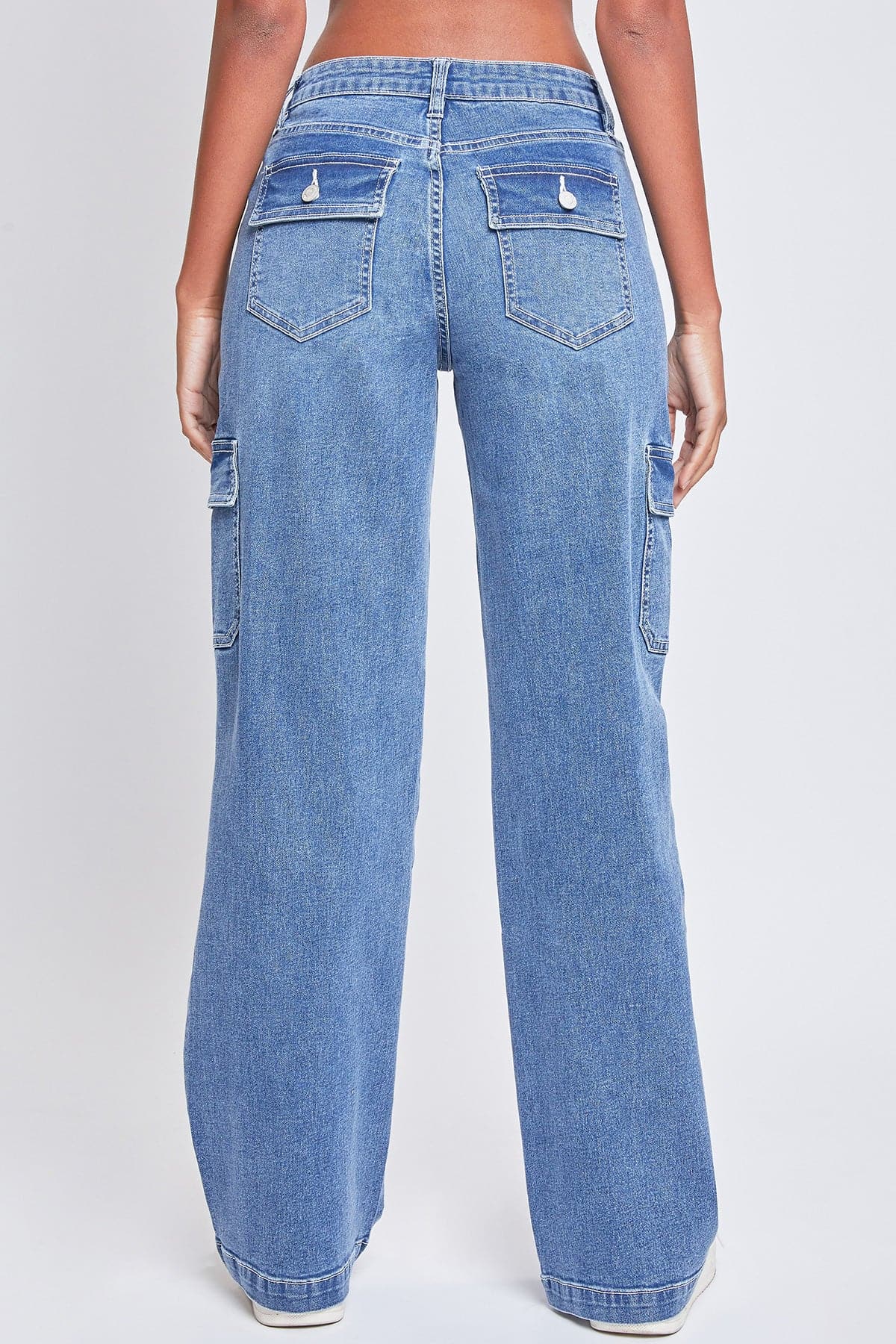 Women's Low-Rise Straight Leg Cargo Skater Jeans