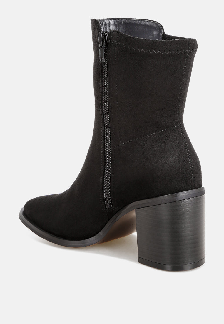 Lucania Chunky Block Heel Ankle Boots