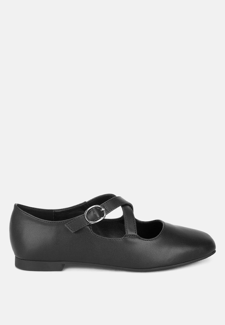 Vonily Criss Cross Straps Ballet Flats