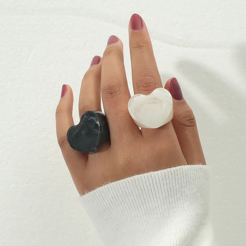 CHELSEA Oversized Square Resin Ring